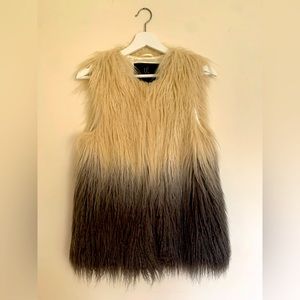 Never Worn Unreal Fur Ombré Vest Size S - Champagne/Gray